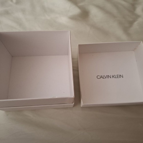 Calvin Klein watch box like new 11×10×7.5 cm