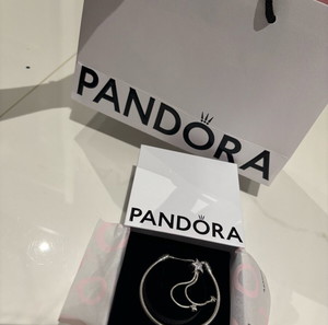 PANDORA βραχιόλι!
