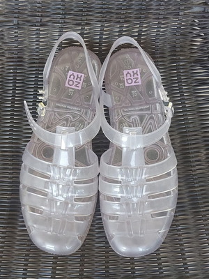 Plastic women's sandals size 37, platform style