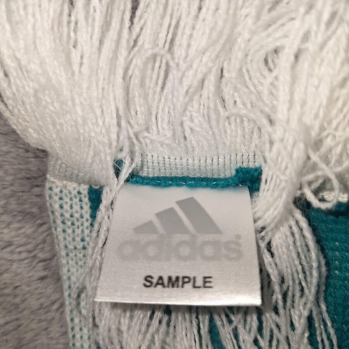 Adidas Deutschland scarf sample model like new