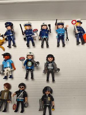 Σετ φιγούρες Playmobil αστυνομικοί και κλέφτες