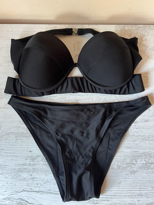 A-Style black bikini set like new, sizes S / M
