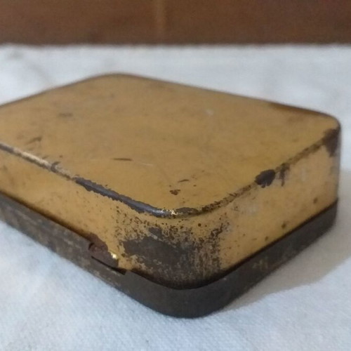 Brass double fasteners used, pack of 175, in metal box