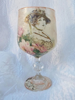 Retro candle holder for tealight refurbished with decoupage technique