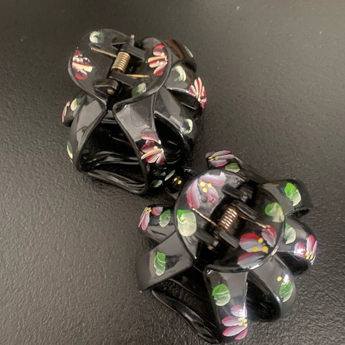 Hair clips new, set of 2 pieces