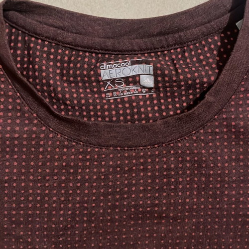 Adidas Climacool Aeroknit Women T-Shirt like new, burgundy dot print, size XS