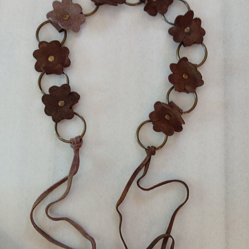 Vintage boho leather belt with metal rings used, brown