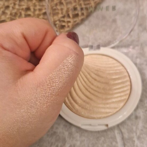 MUA Highlighting Powder Oyster Silk like new