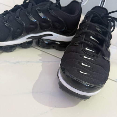 Nike Air VaporMax Plus size 44 like new, black-white