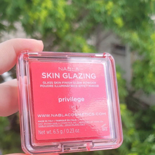 Nabla Skin Glazing Privilege highlighter like new