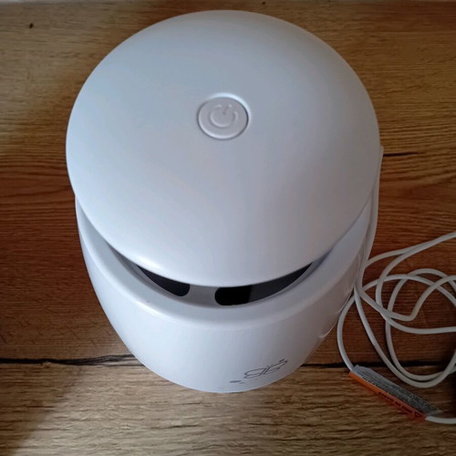 Bbluv ultrasonic mosquito device new with Led lamps