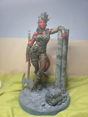 Άγαλμα Karlach ρητίνης 3D εκτυπωμένο από Baldur's Gate 3 καινούργιο