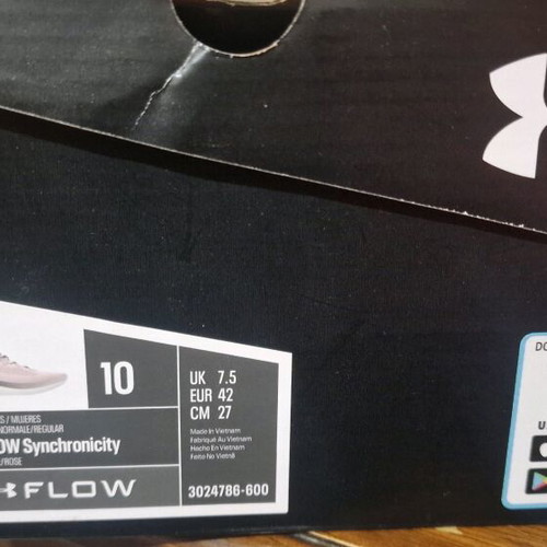Under Armour Flow Synchronicity women's athletic shoes size 42 new pink