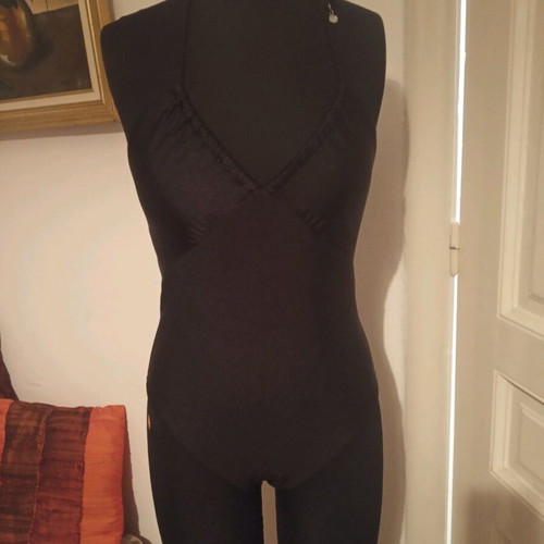 One-piece swimsuit used, black, size small