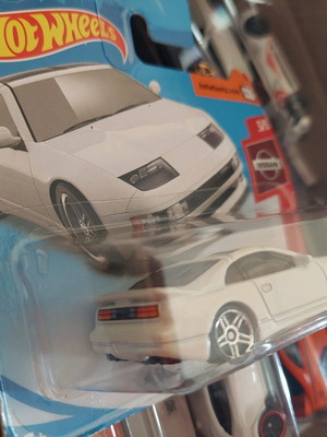 Hot Wheels Nissan καινούριο στο κουτί