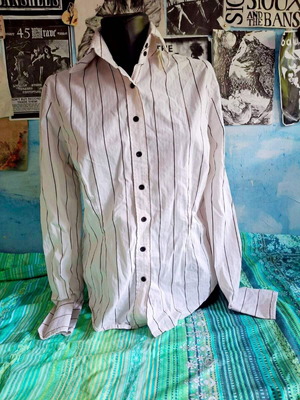 Azzaro luxury fitted striped shirt size 44 like new