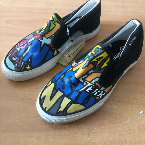 Branded men's shoes like new, exhibition model