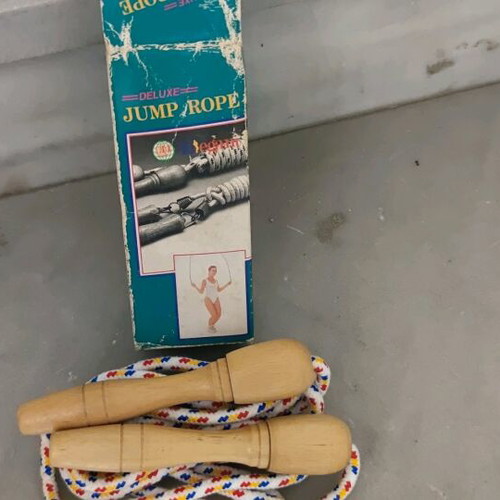 Jump rope with wooden handles new, colorful, length 2.7m