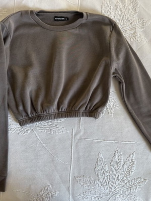 Women's cropped sweatshirt like new, gray, size S