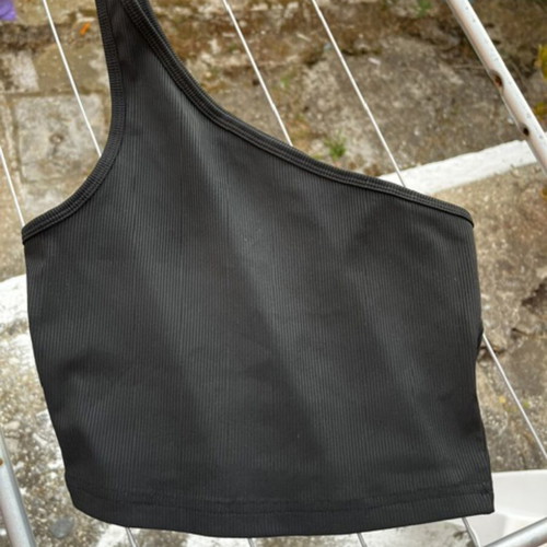 Black one-shoulder top like new, size S