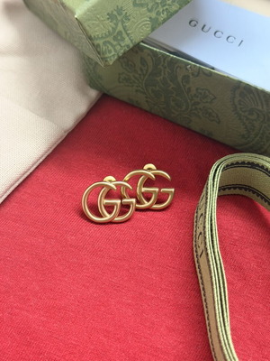 Gucci Vintage Double G Earrings Gold Tone new, made in Italy