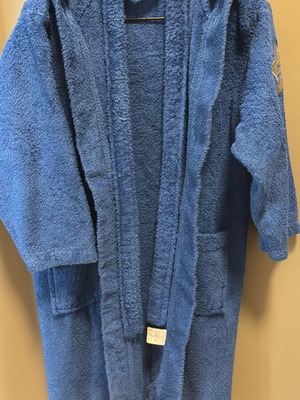 Nef Nef children's bathrobe size 8 like new, blue
