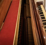 Russian piano like new