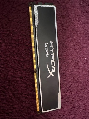 Kingston HyperX black RAM memory used, DDR3, 4GB
