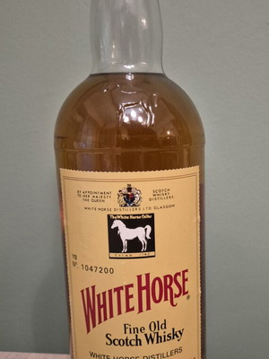 White Horse Vintage Scotch Whiskey 1L 42% Vol Sealed Bottle