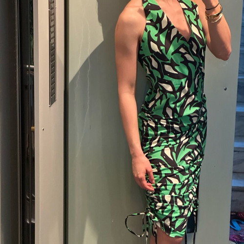 Love+Alicia dress new with tags, size M, black and green