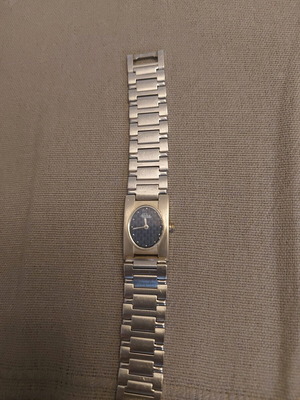 Valido women's watch used