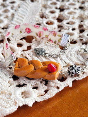 Tsoureki Bracelet Like New Handmade, Beige and Pink