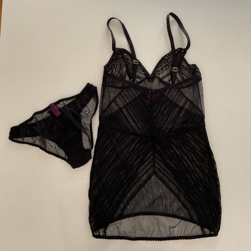 Agent Provocateur luxury lingerie set new, black