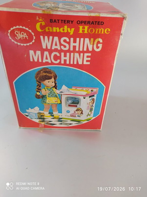 Solpa vintage children's washing machine toy used with box, lights