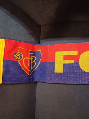 FC Basel scarf like new