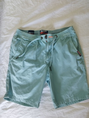 Βερμούδα Superdry τιρκουάζ σαν καινούργια, βαμβακερή, μέγεθος 30 στη μέση