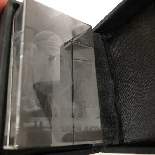 Star Wars 3-D Clear R2-D2 Paperweight new in collectible case Lucasfilm