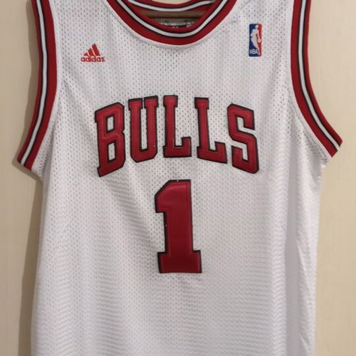 Authentic NBA Chicago Bulls jersey, Adidas, medium, white and red