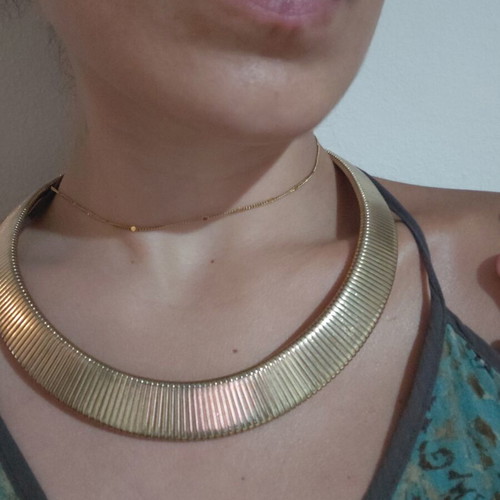Necklace chic gold tone like new