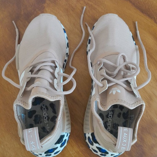 Adidas women's shoes size 37+1/3 like new