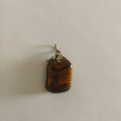 Tiger's Eye pendant like new with silver setting