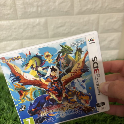Monster Hunter Stories Nintendo 3DS game used, excellent condition
