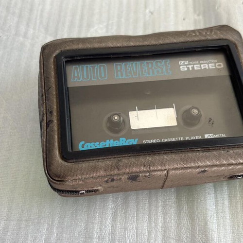 AIWA HS-P2 CassetteBoy vintage portable stereo cassette player used