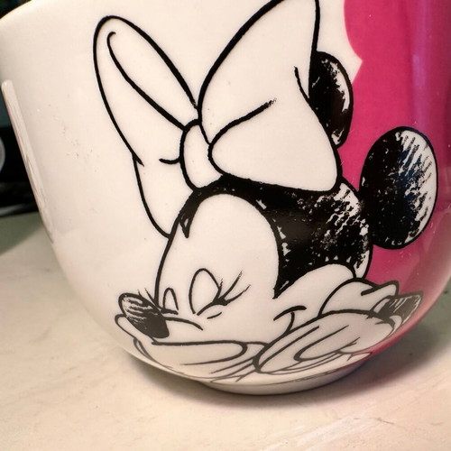 Disney Minnie Mouse set of 3 large mugs like new for cocoa