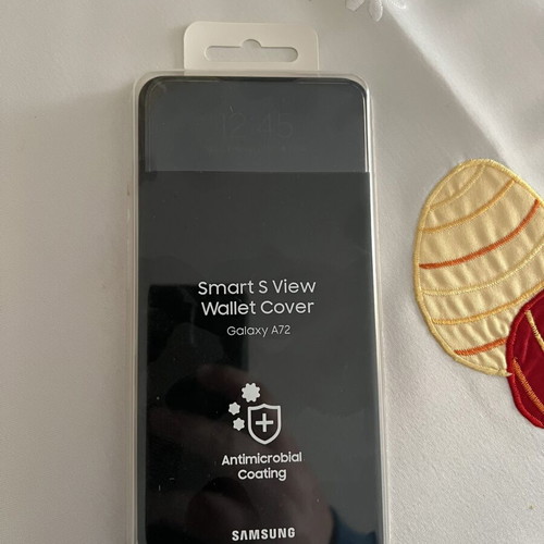 Samsung A72 Smart S View Wallet Cover like new