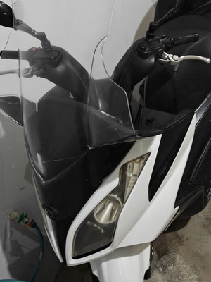 Kymco Downtown 300 scooter used, very good condition