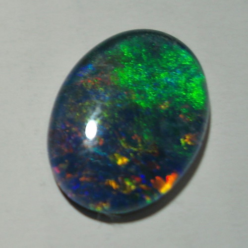Australlian Opal Doublet 3.340 ct new, size 14x10 mm