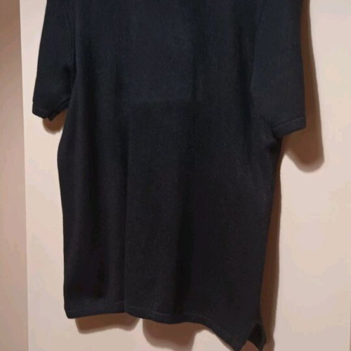 Long-sleeve cardigan and short-sleeve blouse used, size L