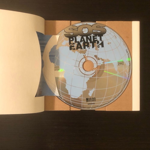 SOS Planet Earth CD like new, ethnic music