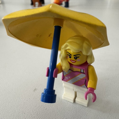 Six authentic Lego minifigures